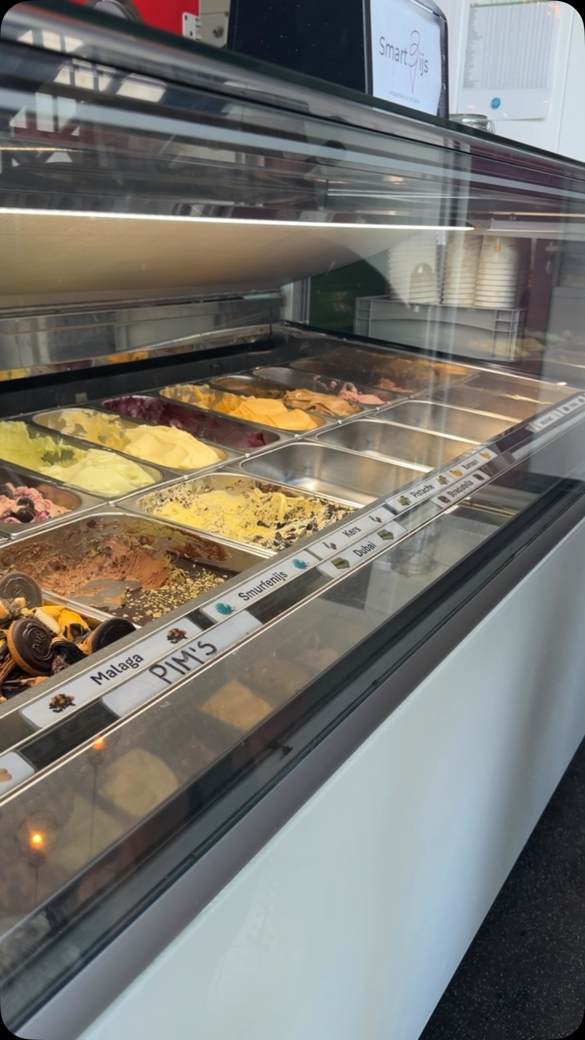 SMART-IJS IS OPEN VANDAAG! ☀️

Kom gezellig langs voor een lekker ijsje, drankje of iets lekkers! 😋

🚗 Let op: kom vandaag best via de Leenmolenstraat, Peerstalstraat of Noordakkerstraat. 

Zo geraak je vlot bij ons! 💛

📍 Smart-Ijs
Tot straks! 🍨✨